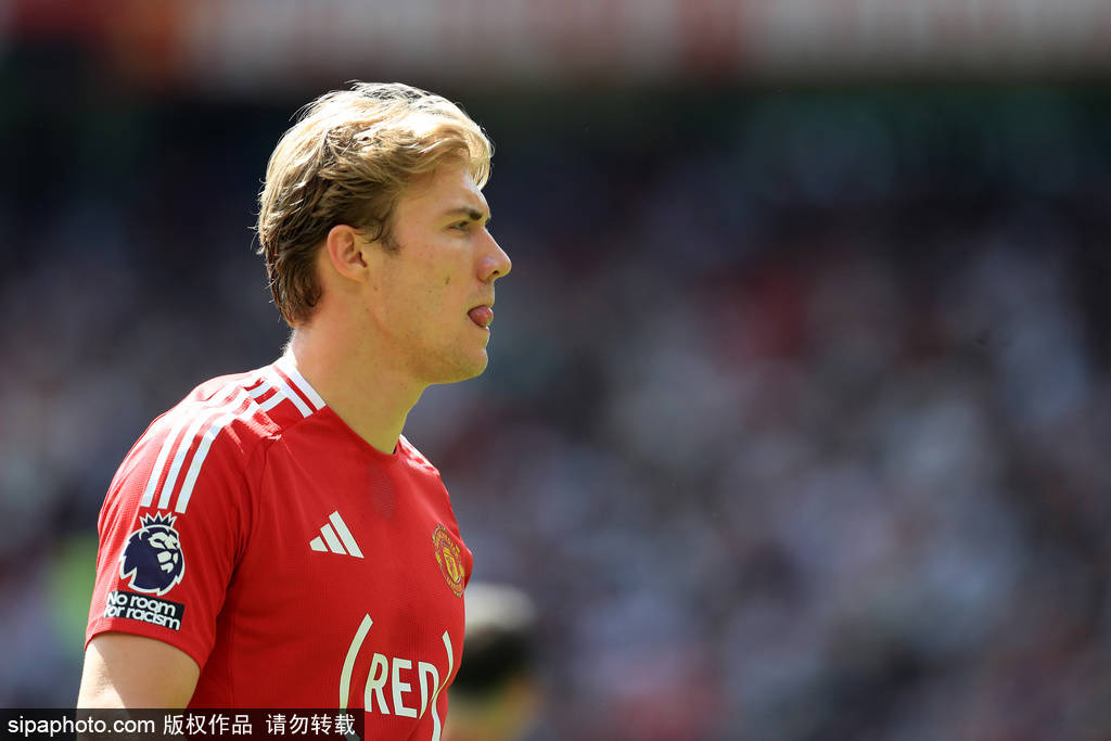 曼联激活六千万英镑解约金条款，能否签下欧洲顶级射手？