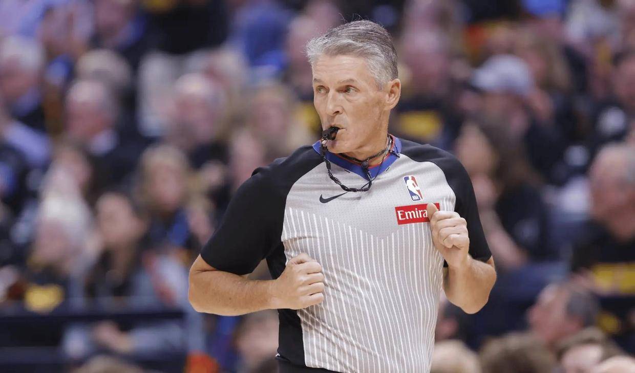 G4巨大争议!卡莱尔声援福斯特:对他的批评都是不公平的