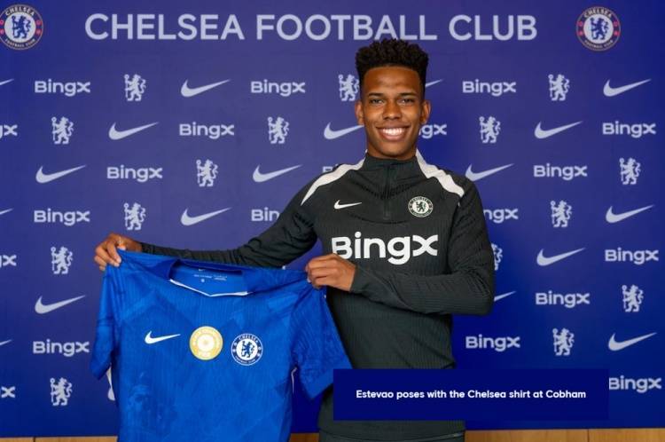 正式加盟切尔西 埃斯特旺:效力一家世界级大俱乐部感到很荣幸